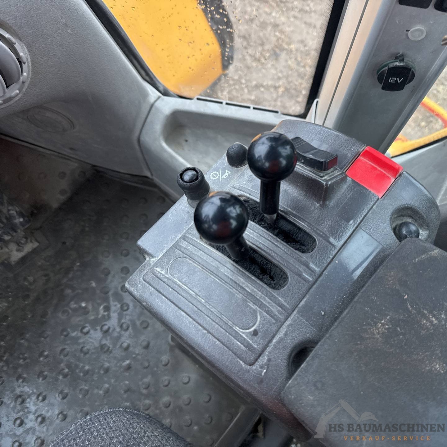 Volvo L150F – Bild 4