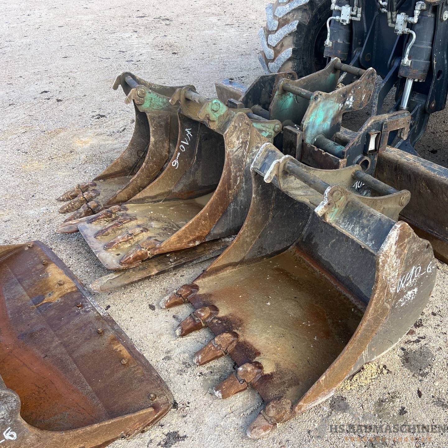 Komatsu PW118MR-11 – Bild 7