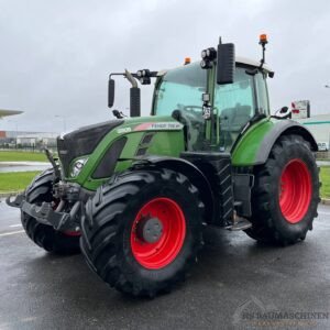 Fendt 718 Vario S4 Profi Plus